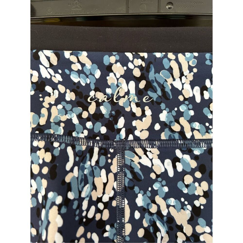 NWOT Calme x Johnny Was Endurance High Waist 7/8 Leggings Blue Speckled Medium - Picture 6 of 8